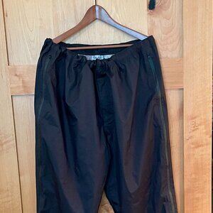 Walter Hagen Men's XXL Polyester Golf Rain Pant.